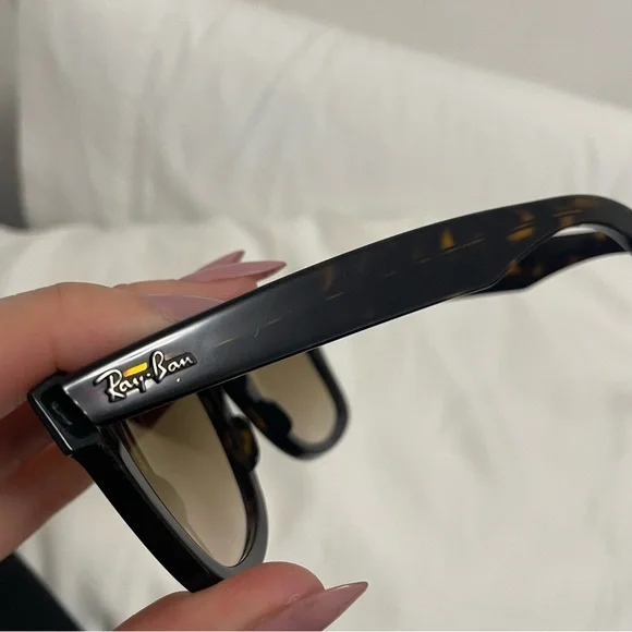 Ray-Ban Wayfarer - Picture 6 of 12